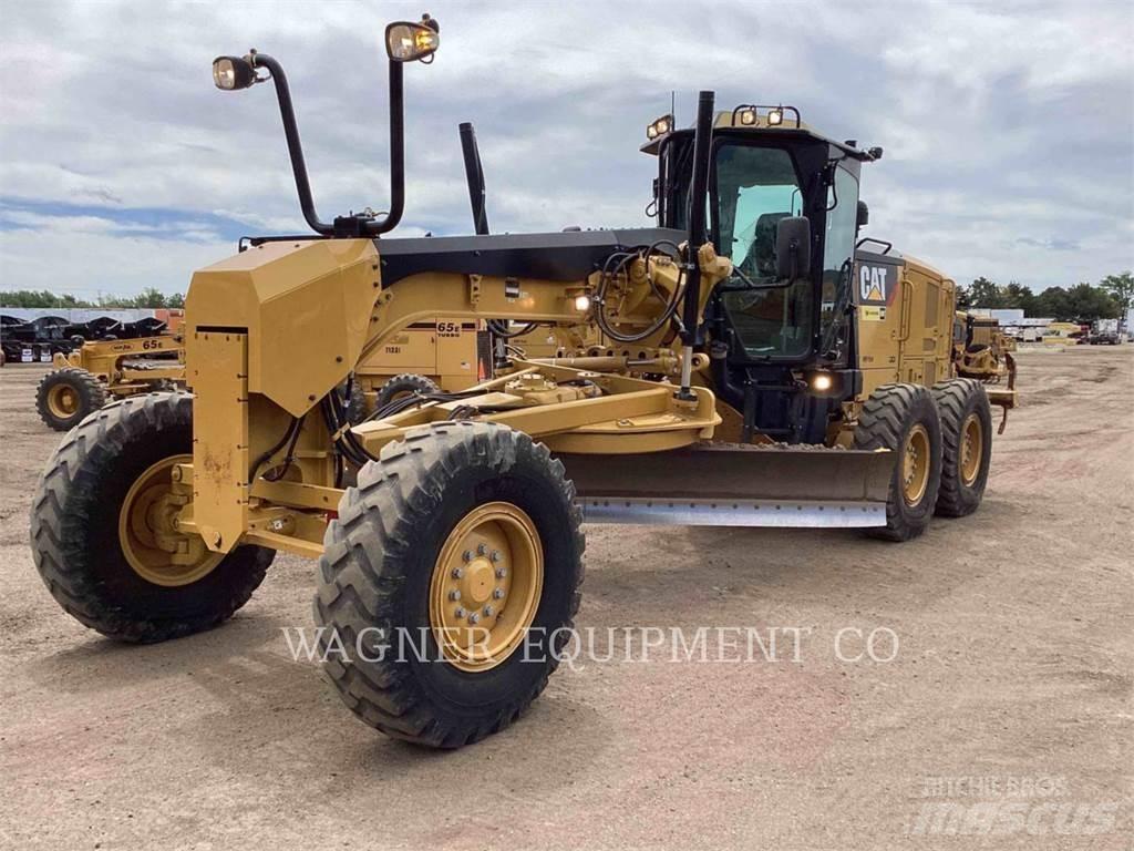 CAT 140M2 Motor Graders