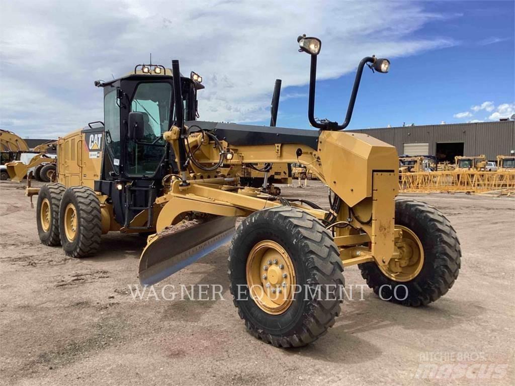 CAT 140M2 Motor Graders