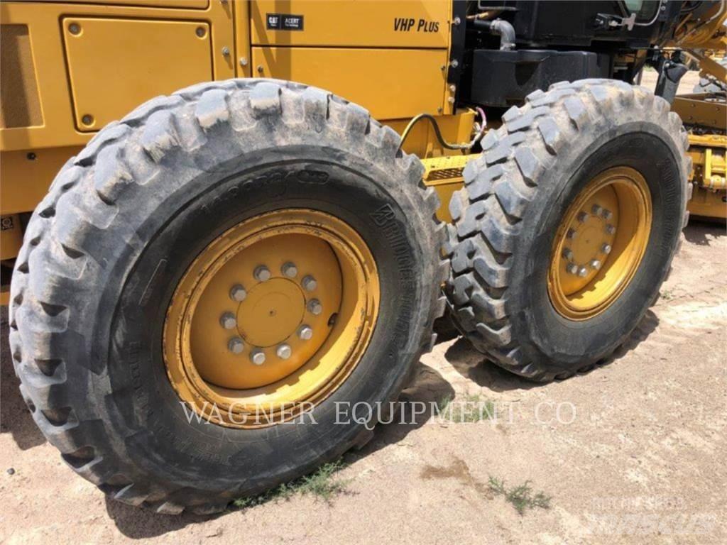 CAT 140M2 Motor Graders
