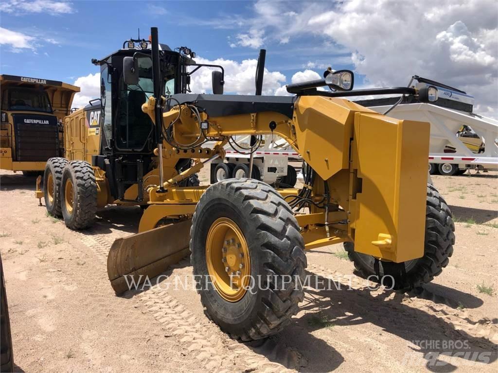 CAT 140M2 Motor Graders