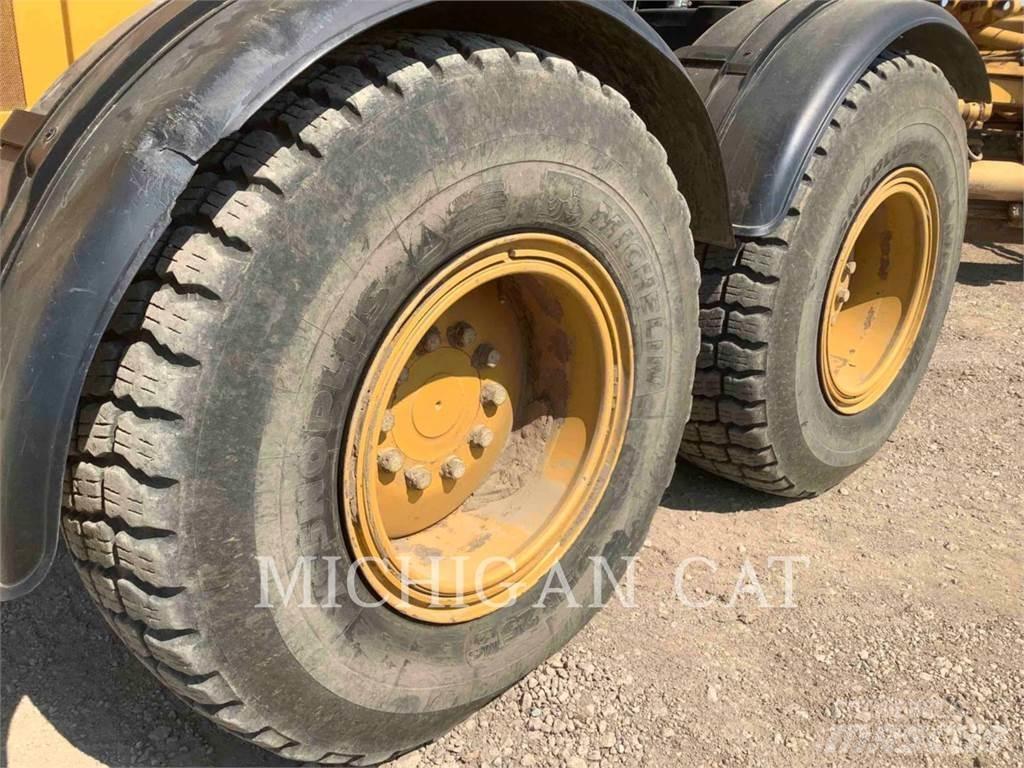 CAT 140M2 AWD Motor Graders