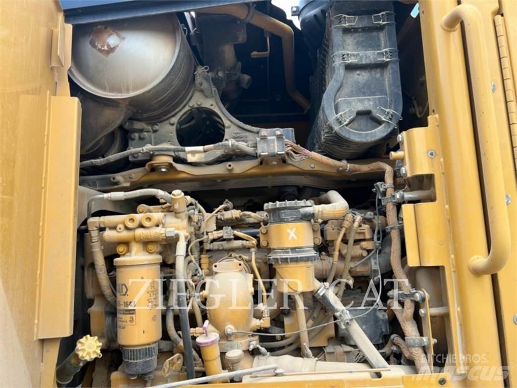 CAT 140M2AWD Motor Graders