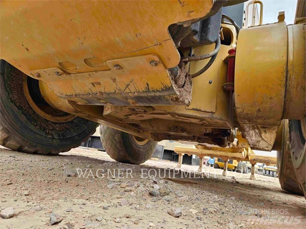 CAT 140M3 Motor Graders