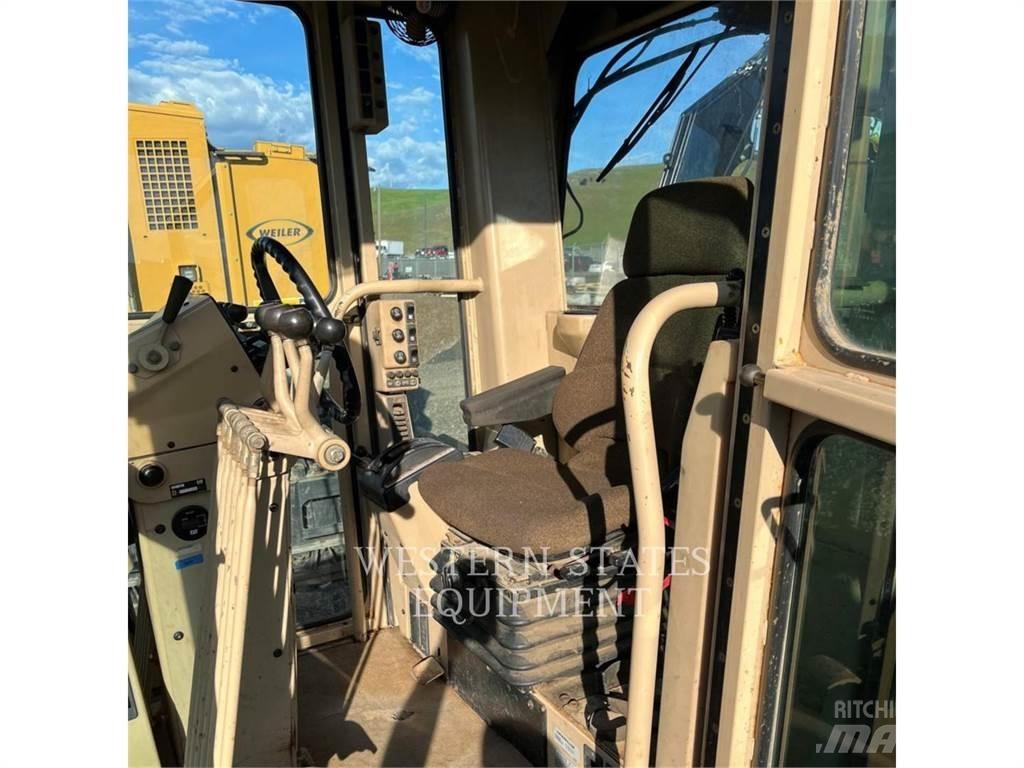 CAT 143H Motor Graders