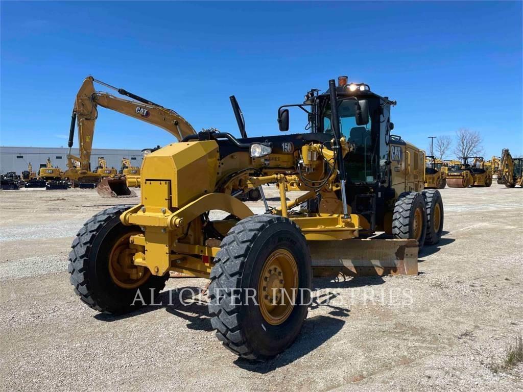 CAT 150-15 Motor Graders