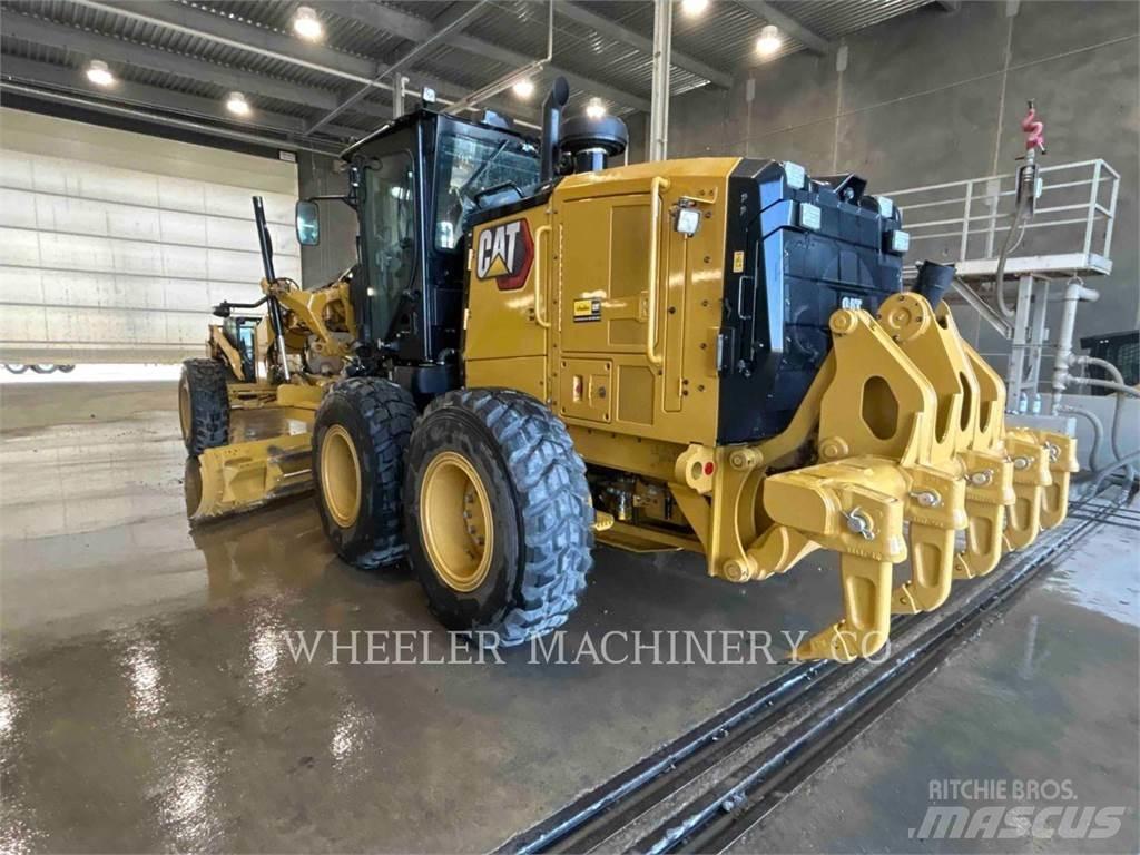 CAT 150 15 Motor Graders