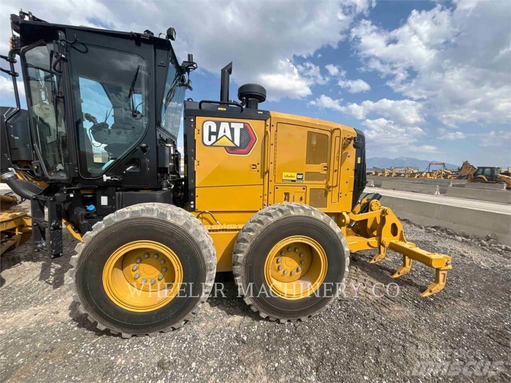 CAT 150 15 Motor Graders