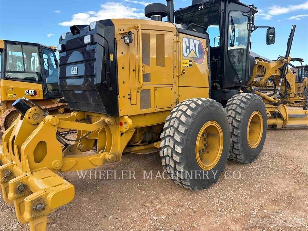 CAT 150 15 Motor Graders