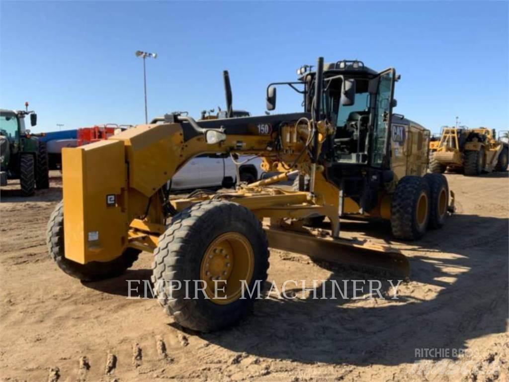 CAT 150-15 Motor Graders
