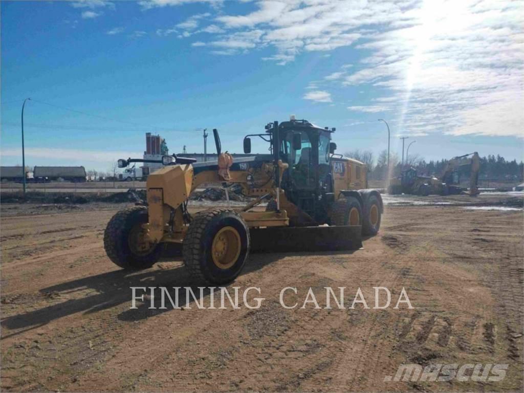 CAT 150-15 Motor Graders