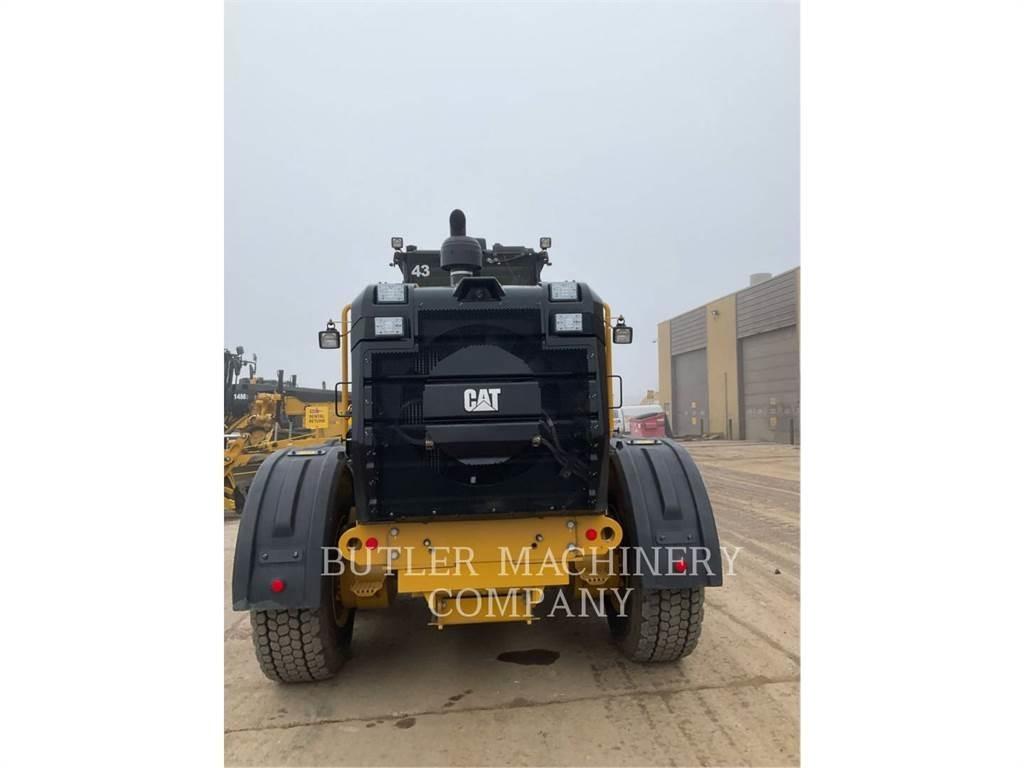 CAT 150-15AWD Motor Graders