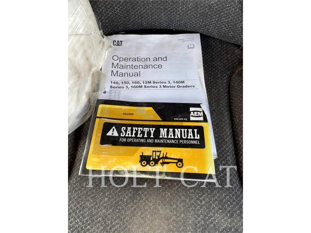 CAT 150-15AWD Motor Graders