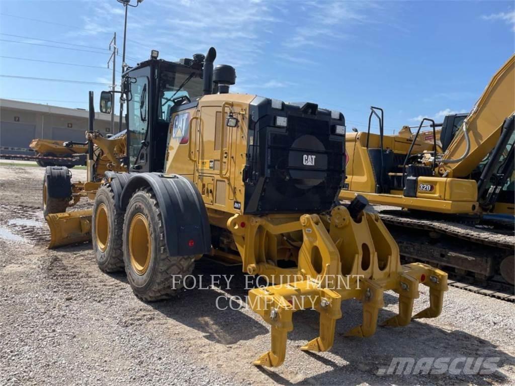 CAT 150-15AWI Motor Graders