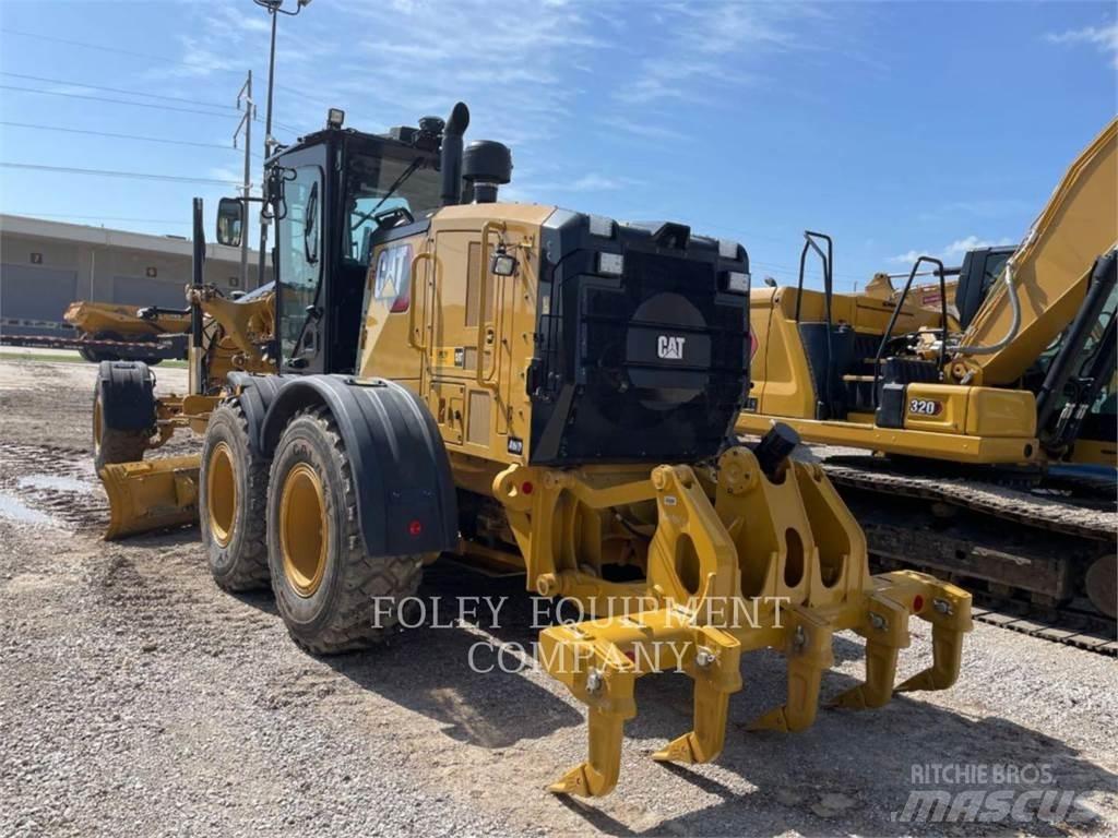 CAT 150-15AWX Motor Graders