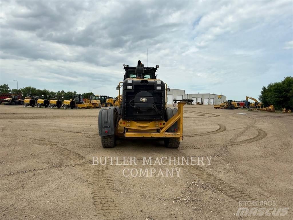 CAT 150 AWD Motor Graders