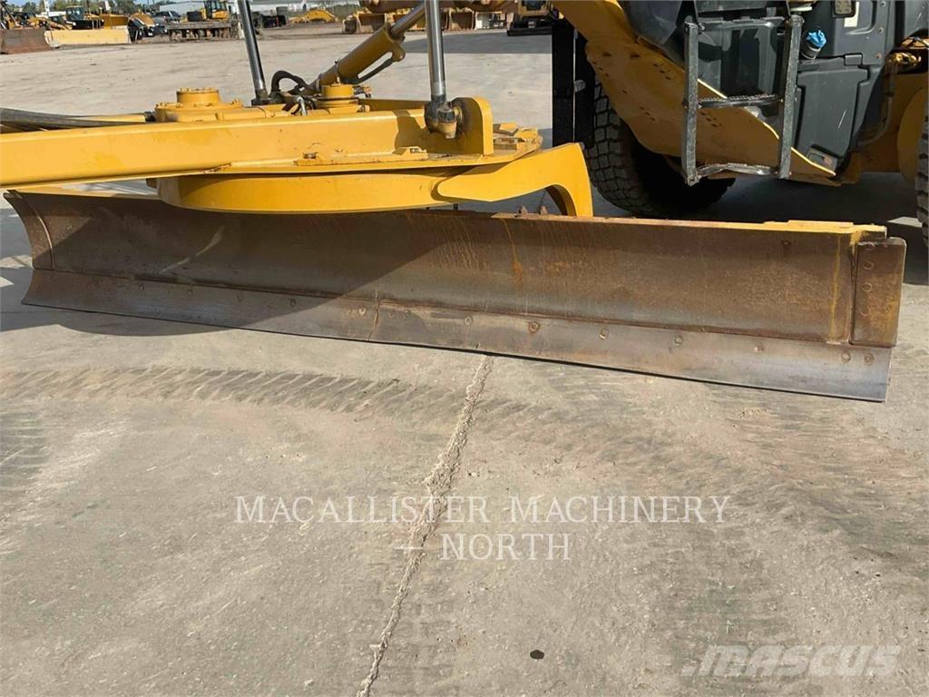 CAT 15015 Motor Graders