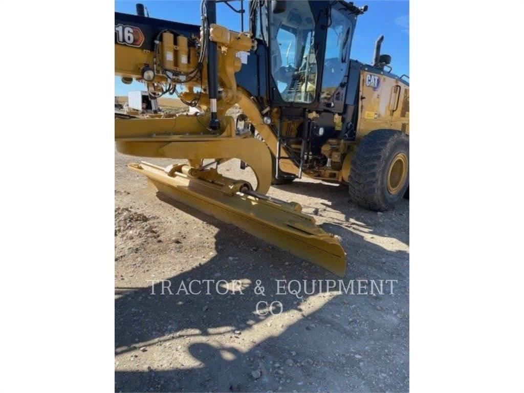 CAT 16 Motor Graders