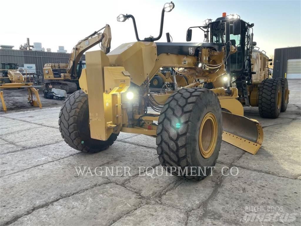 CAT 16 Motor Graders
