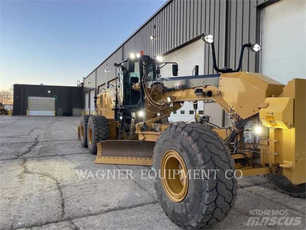 CAT 16 Motor Graders