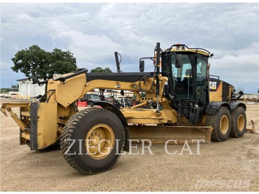 CAT 160M Motor Graders
