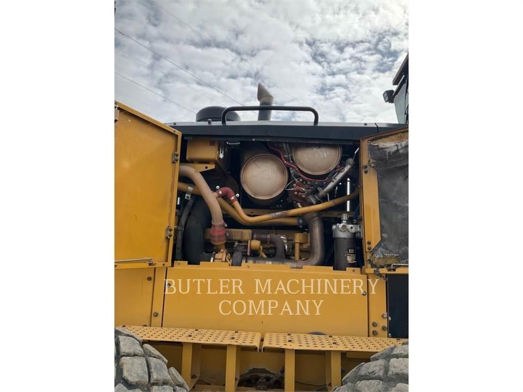 CAT 16M3 Motor Graders