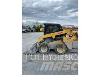 CAT 226D Skid Steer Loaders