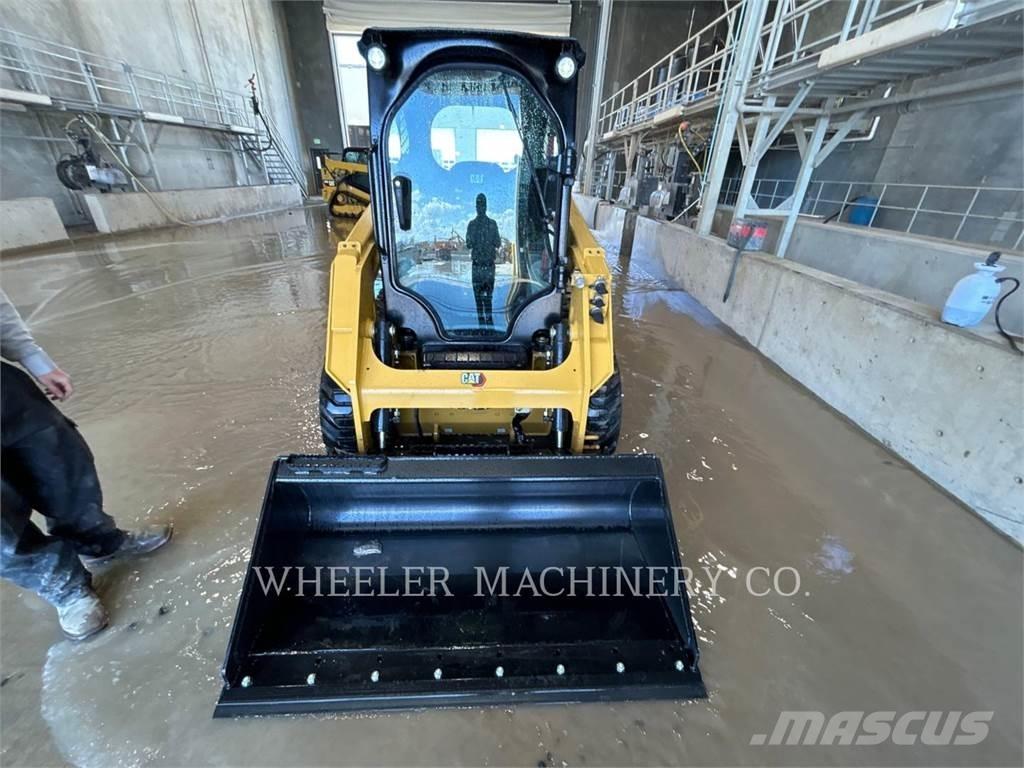 CAT 226D3 C3H2 Skid Steer Loaders