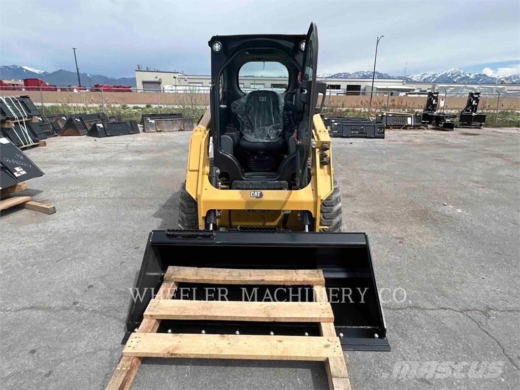 CAT 226D3 C3H2 Skid Steer Loaders