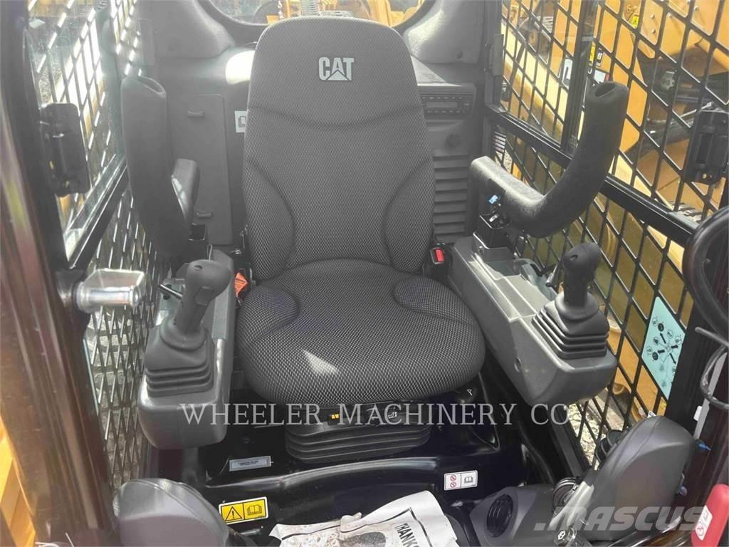 CAT 226D3 C3H2 Skid Steer Loaders