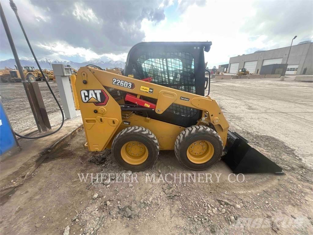 CAT 226D3 C3H2 Skid Steer Loaders