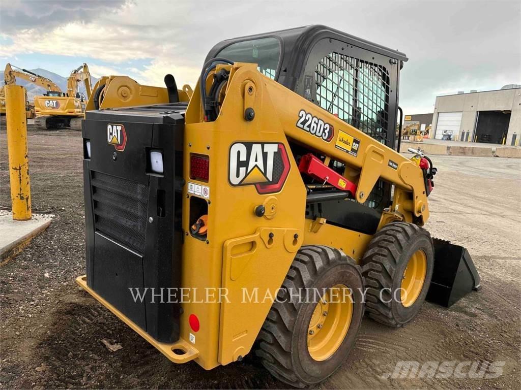 CAT 226D3 C3H2 Skid Steer Loaders