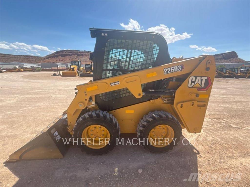 CAT 226D3 C3H2 Skid Steer Loaders