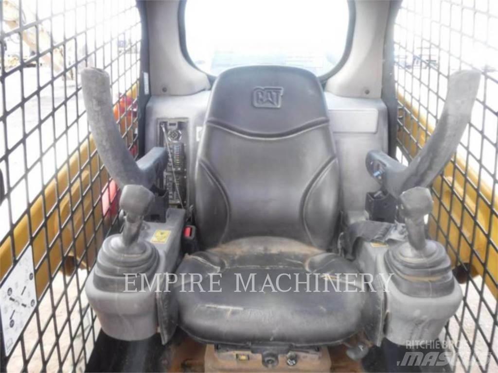 CAT 232D Skid Steer Loaders