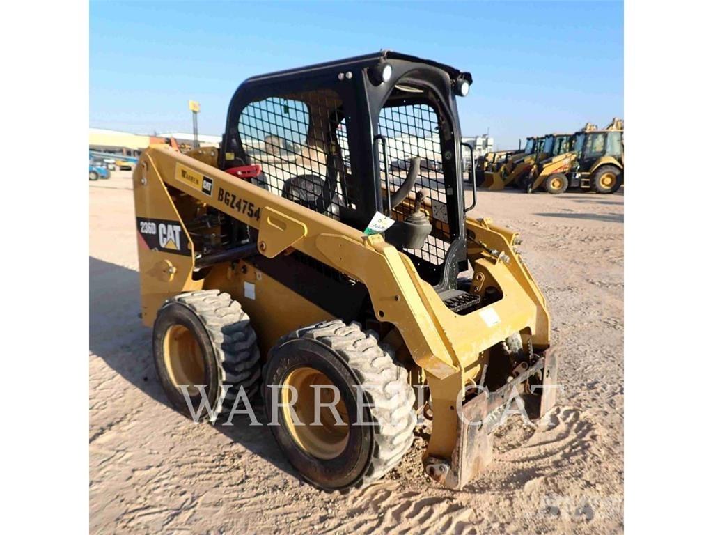 CAT 236D Skid Steer Loaders