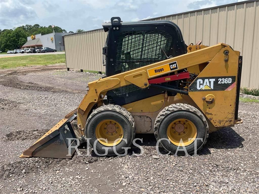 CAT 236D A Skid Steer Loaders