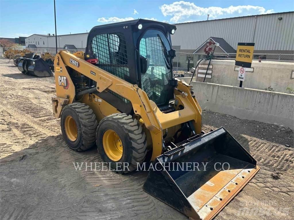 CAT 236D3 C3H2 Skid Steer Loaders