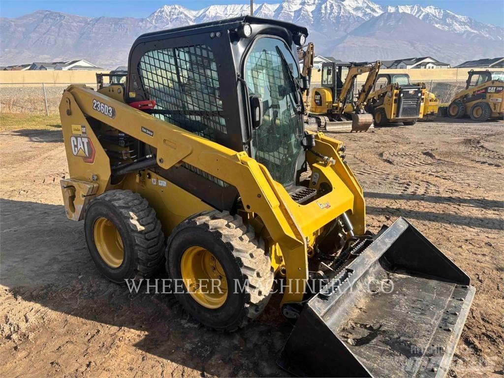 CAT 236D3 C3H2 Skid Steer Loaders