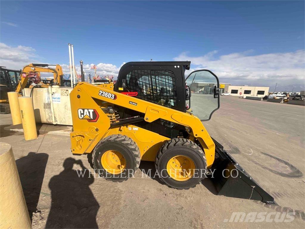 CAT 236D3 C3H2 Skid Steer Loaders