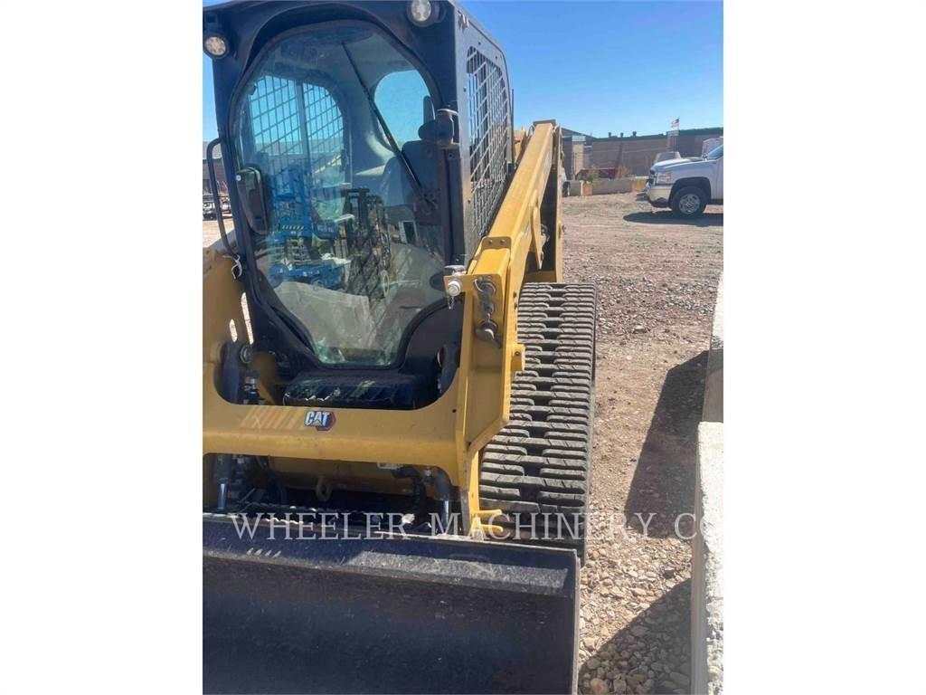 CAT 239D3 C3H2 Crawler Loaders