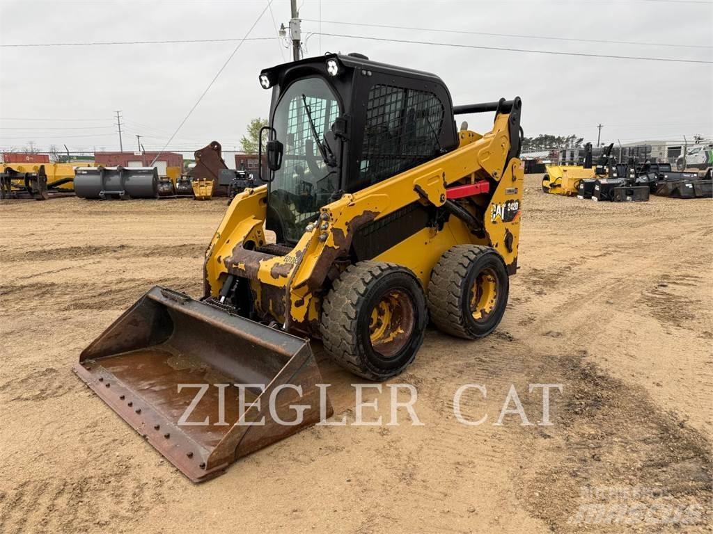 CAT 242D Skid Steer Loaders