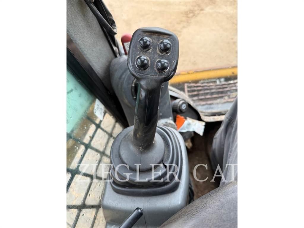 CAT 242D Skid Steer Loaders
