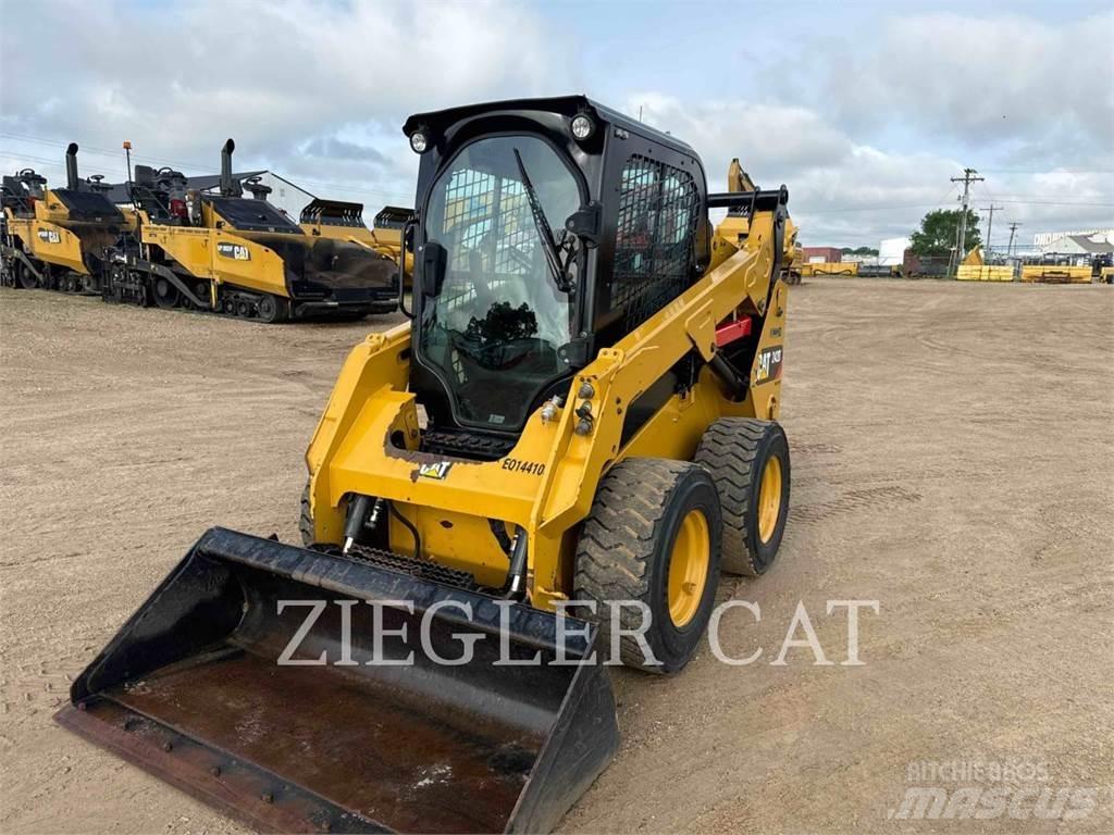 CAT 242D Skid Steer Loaders
