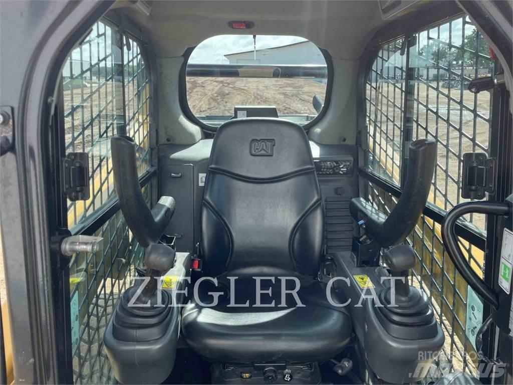 CAT 242D Skid Steer Loaders