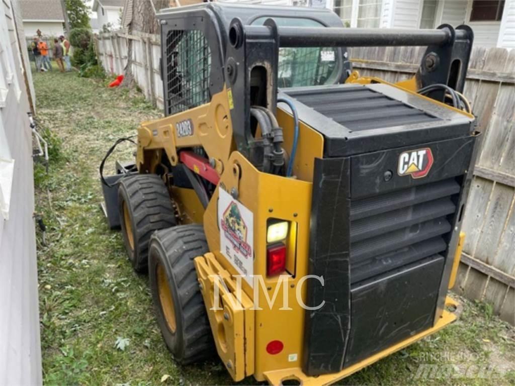 CAT 242D3 Skid Steer Loaders