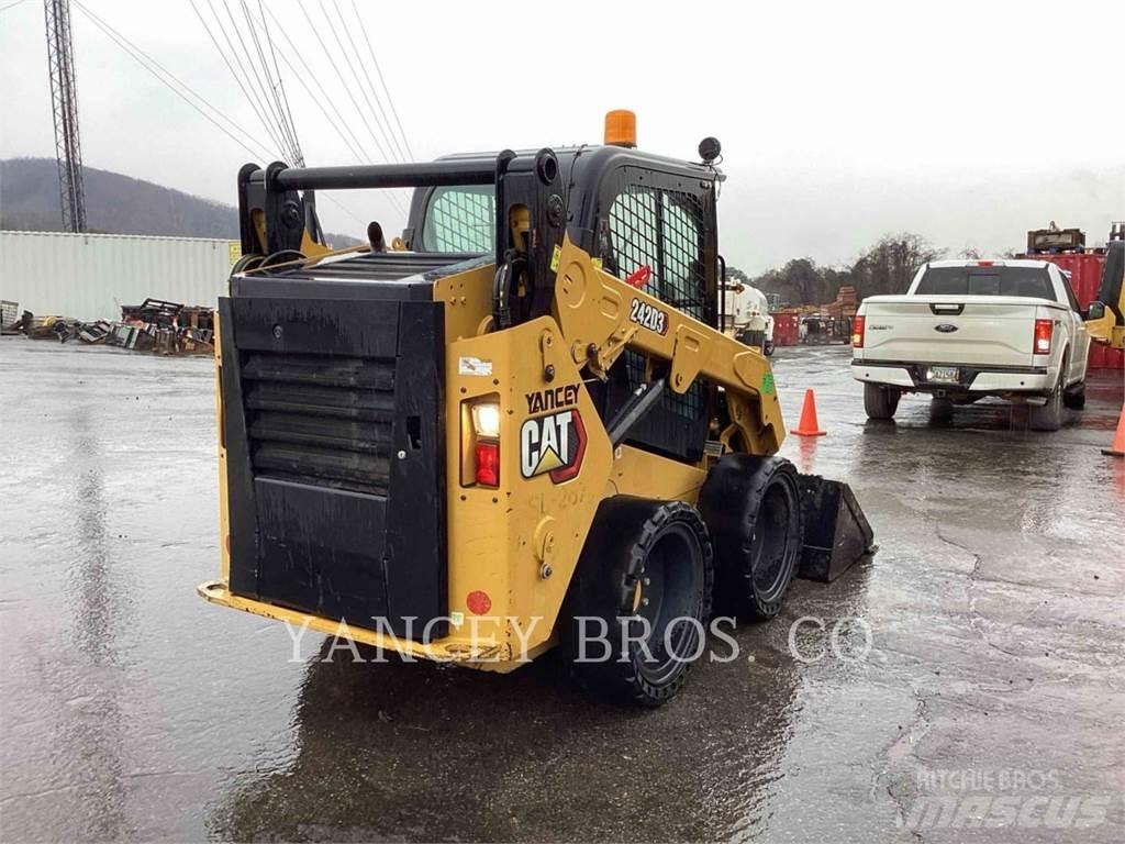 CAT 242D3 Skid Steer Loaders
