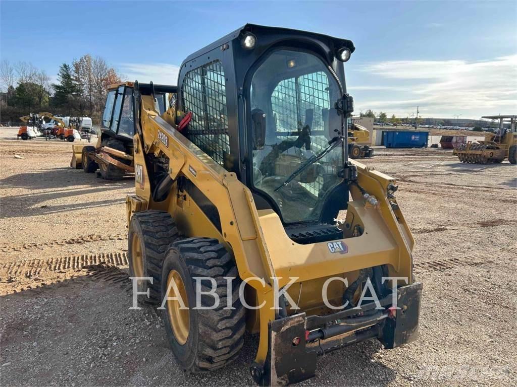 CAT 242D3 C3H2 Skid Steer Loaders