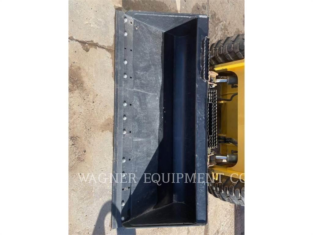CAT 246D Skid Steer Loaders