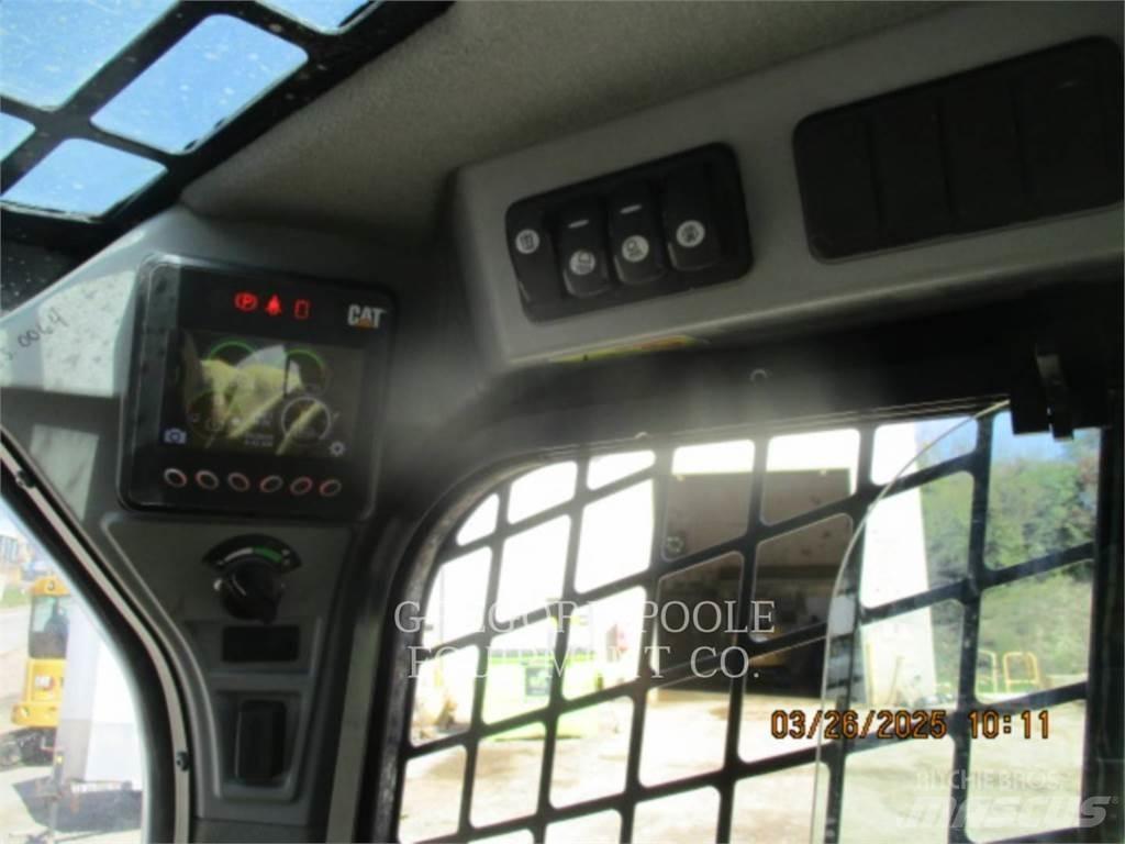 CAT 246D Skid Steer Loaders