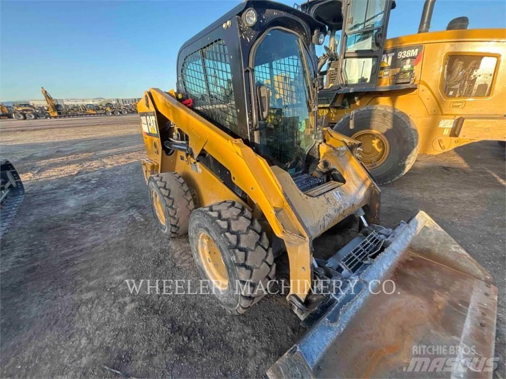 CAT 246D2 C3H4 Skid Steer Loaders