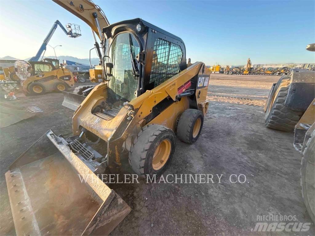 CAT 246D2 C3H4 Skid Steer Loaders